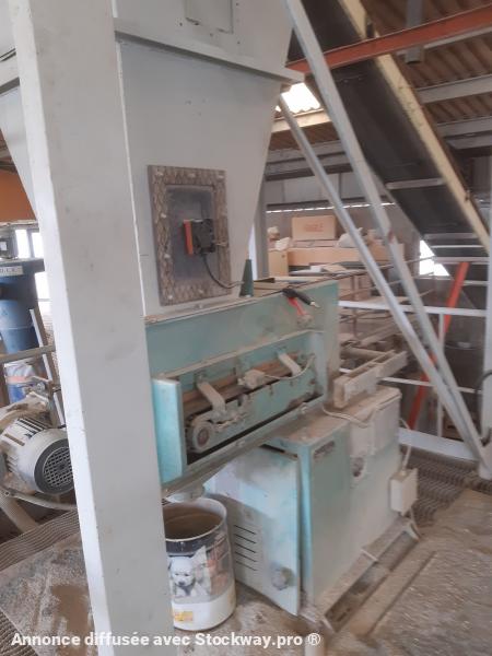 Photo TECHNIPES ENSACHEUSE WEIGHER 400  image 8/16