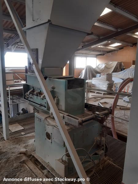 Photo TECHNIPES ENSACHEUSE WEIGHER 400  image 9/16