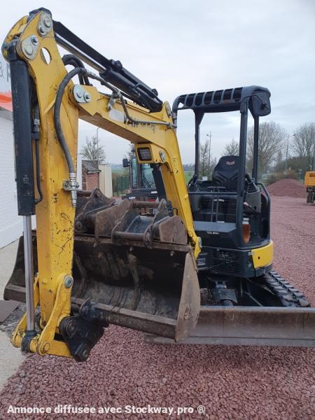 Photo Yanmar VIO 26-6  image 2/11