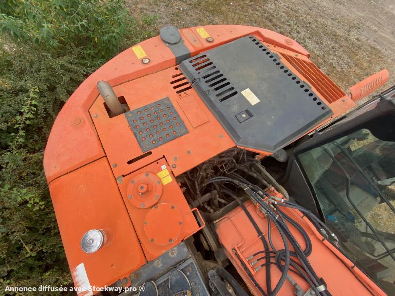 Photo Hitachi ZX225USLC-3  image 15/17
