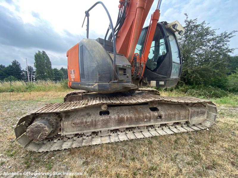 Photo Hitachi ZX225USLC-3  image 5/17