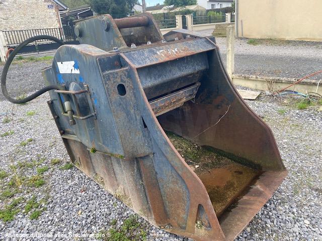 Photo MB CRUSHER BF 90.3  image 3/8