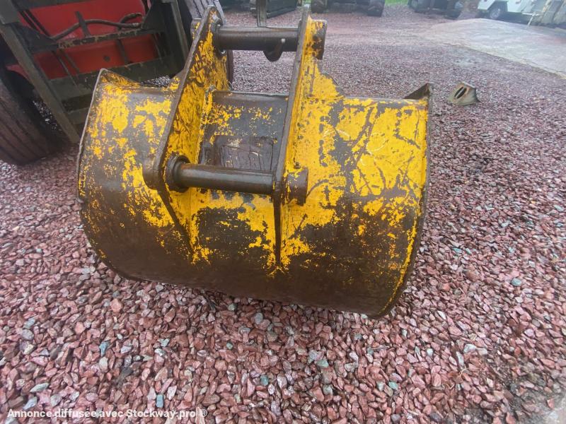 Photo JCB LOT 3 GODETS CURAGE ET TERRASSEMENT 1M50/80CM/60CM  image 6/9