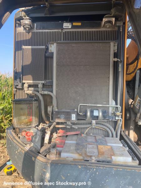 Photo Liebherr R 926 COMPACT  image 19/20