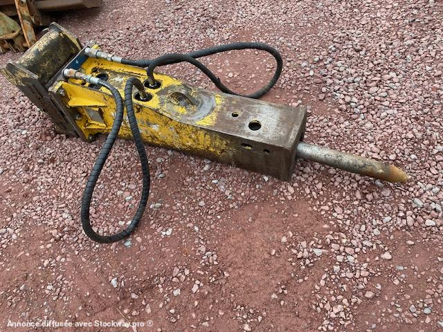 Photo RHINO POUR PELLE 8-12 TONNES  image 2/5