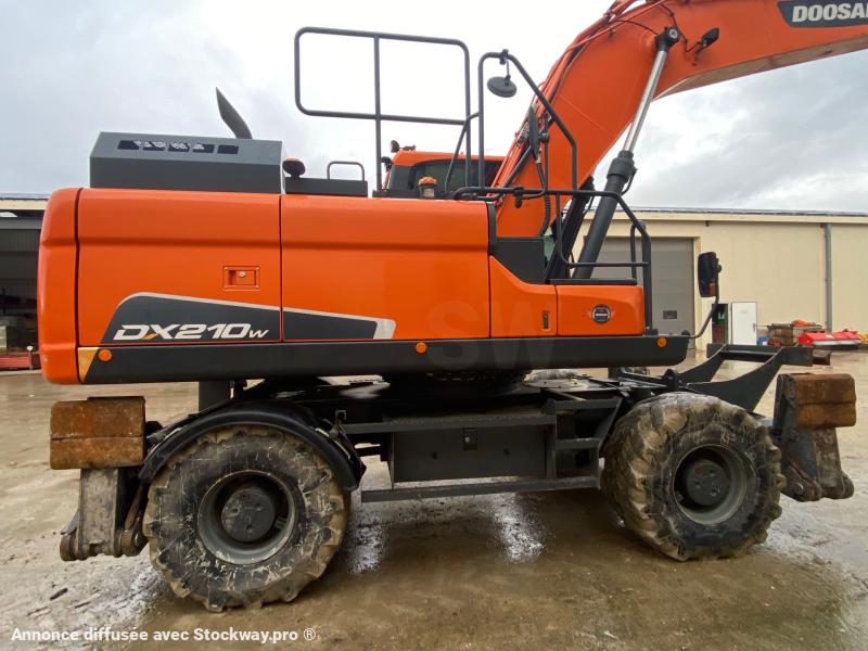 Photo Doosan DX 210W-5  image 10/35