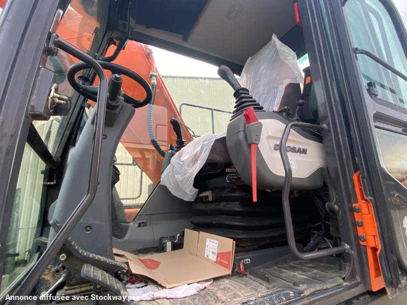 Photo Doosan DX 210W-5  image 18/35