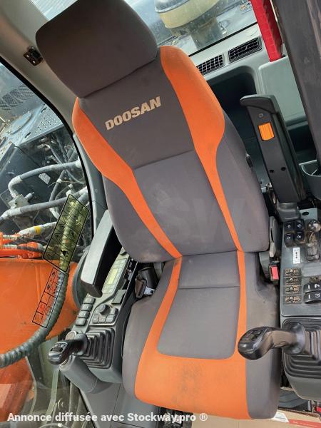 Photo Doosan DX 210W-5  image 19/35
