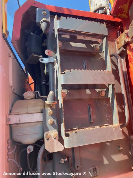 Photo Liebherr R 924 COMPACT LITRONIC  image 15/15