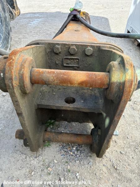 Photo CATERPILLAR POUR PELLE 15-20 TONNES  image 6/7