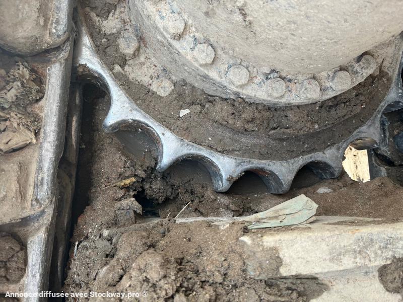 Photo Hitachi ZX 225USLC-5B  image 3/4