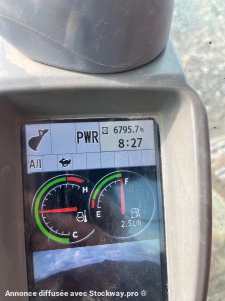 Photo Hitachi ZX 225USLC-5B  image 4/4