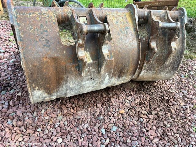 Photo Komatsu PC 78MR-6  image 13/16