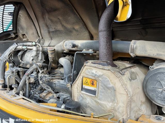 Photo Komatsu PC 78MR-6  image 15/16