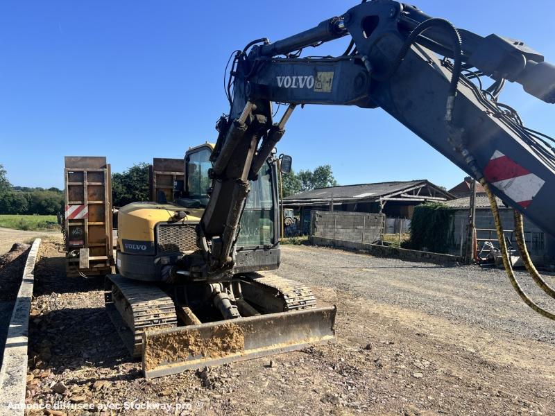 Photo Volvo ECR 88D  image 2/7