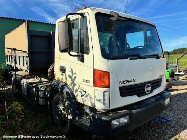 Photo Nissan ATLEON 150.25  image 2/20