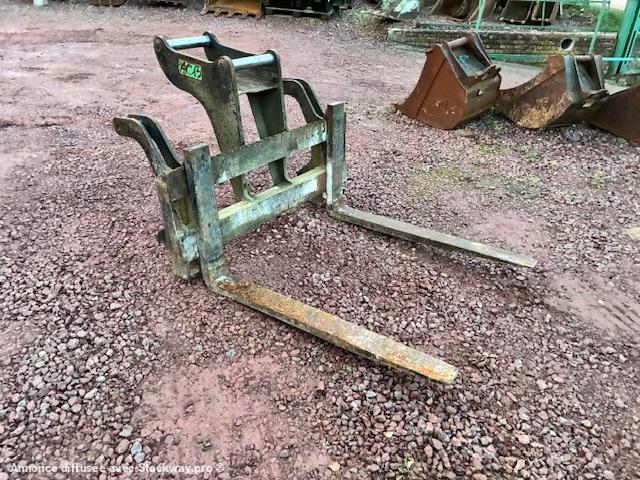 Photo ACB TABLIER FOURCHE S 50  image 1/7