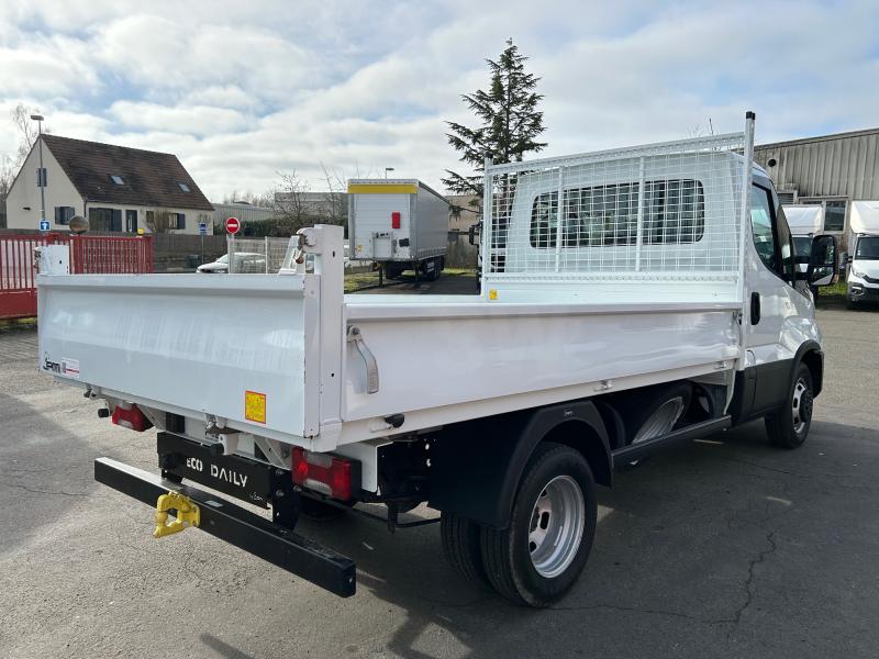 Utilitaire Iveco Daily 35C14