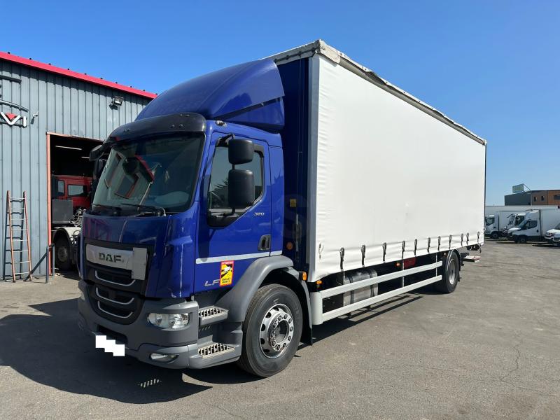 Camion DAF LF