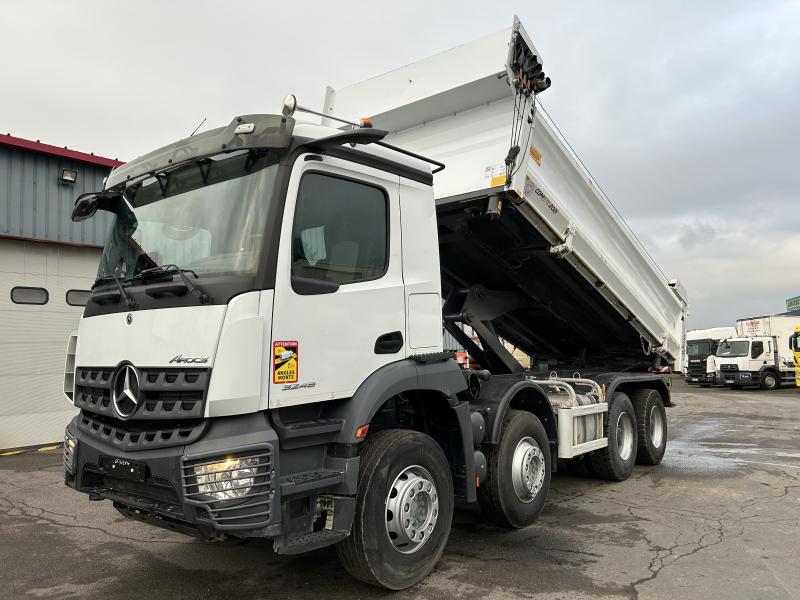 Camion Mercedes Arocs