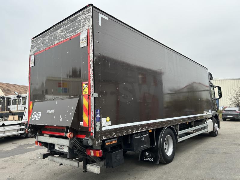 Camion Mercedes Actros