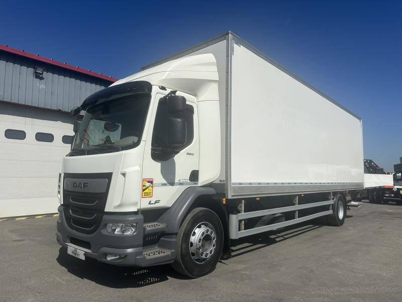 Camion DAF LF