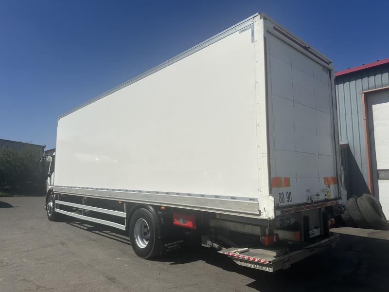 Camion DAF LF