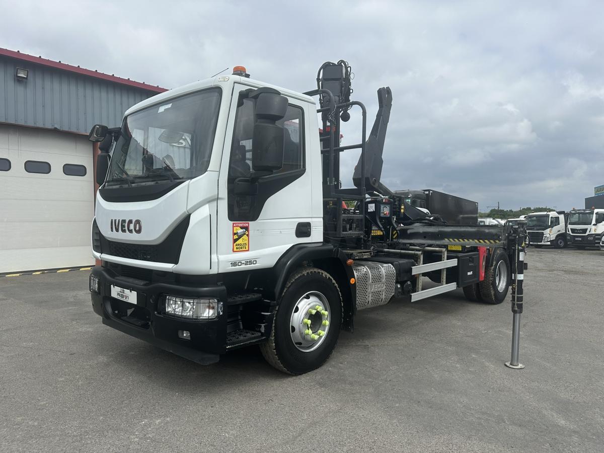 Camion Iveco Eurocargo 160E25