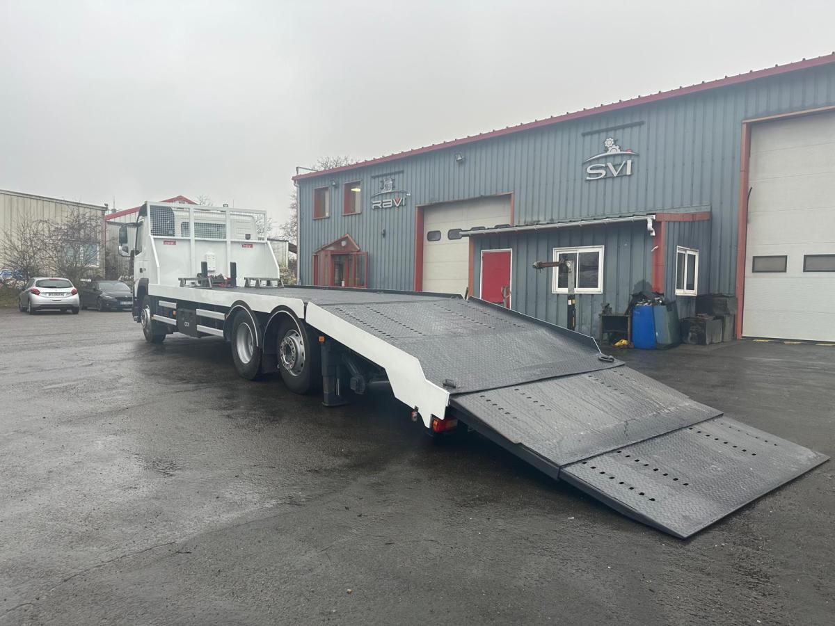 Camión Volvo FMX 330