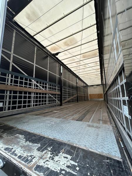 Semi-remorque Fruehauf Non spécifié