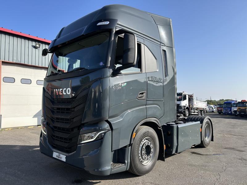 Tracteur Iveco S-WAY