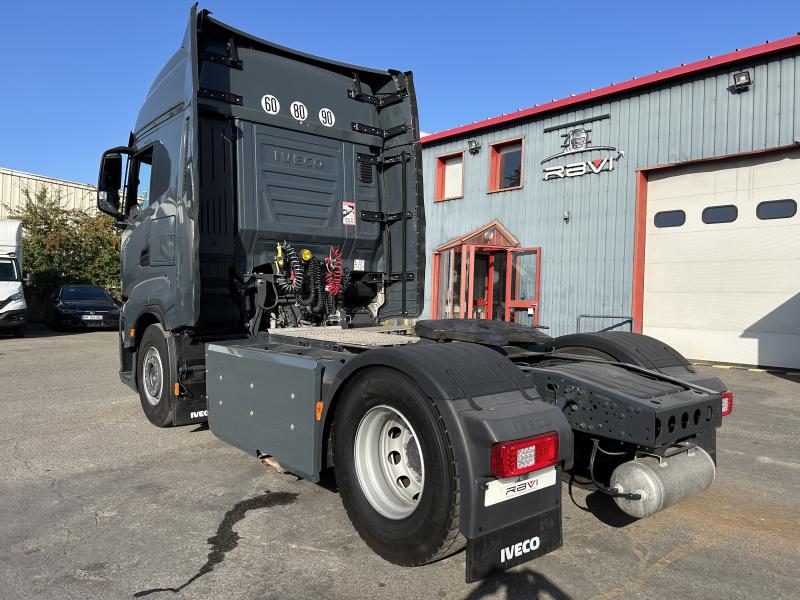 Tracteur Iveco S-WAY