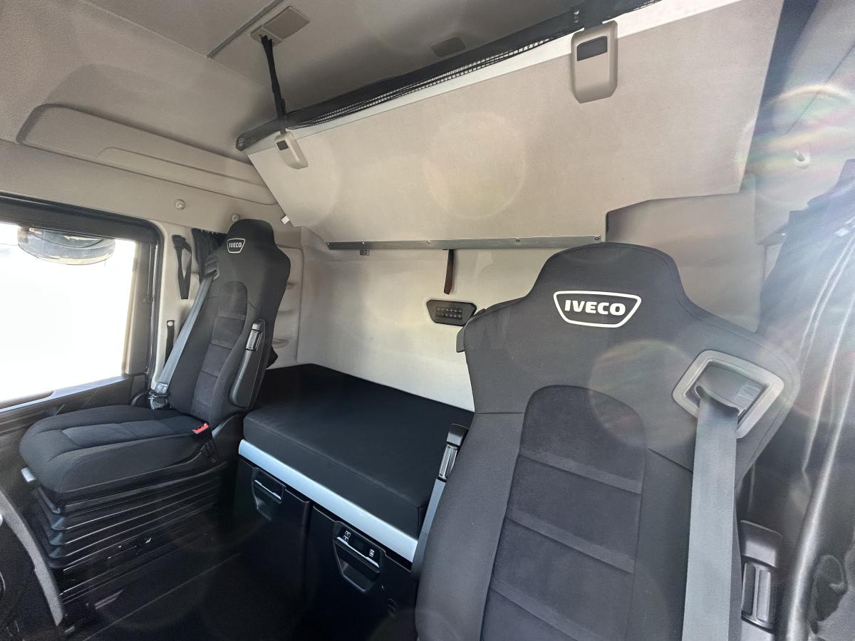 Tracteur Iveco S-WAY