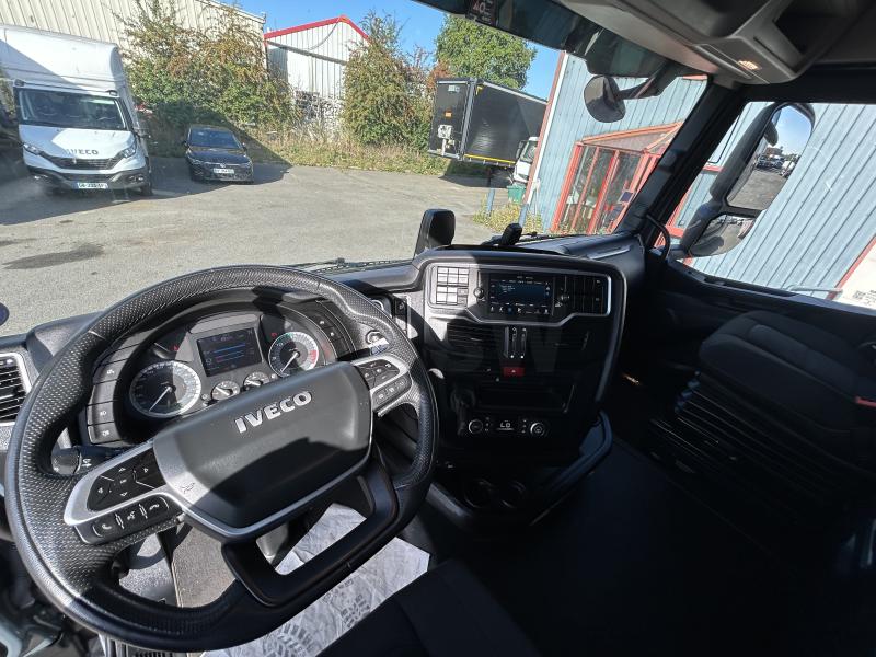 Tracteur Iveco S-WAY