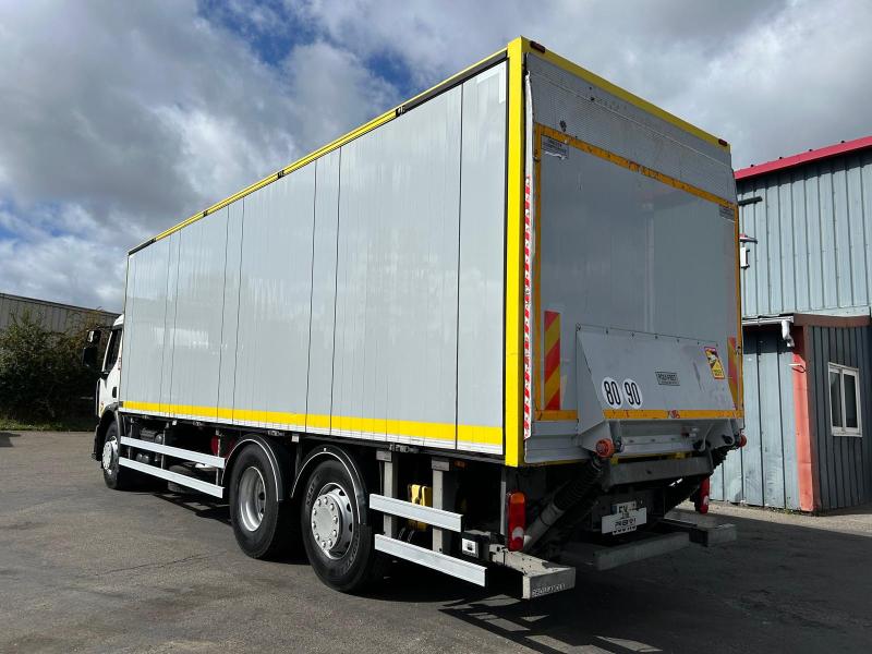 Camion Renault Gamme D