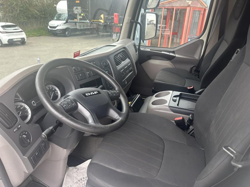 Camion DAF LF