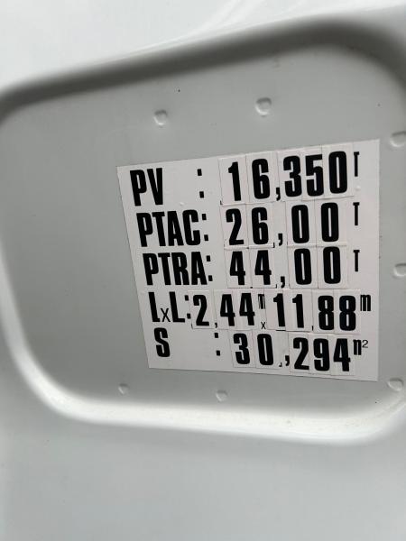 Camion Iveco Stralis AD 260 S 36