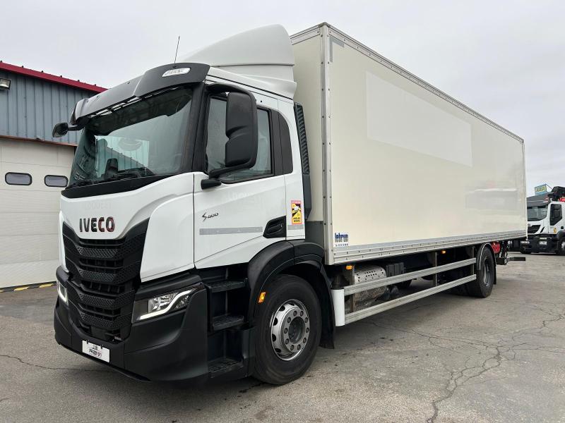 Camion Iveco S-WAY