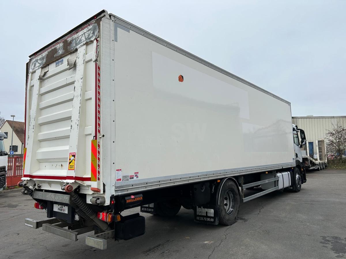 Camion Iveco S-WAY
