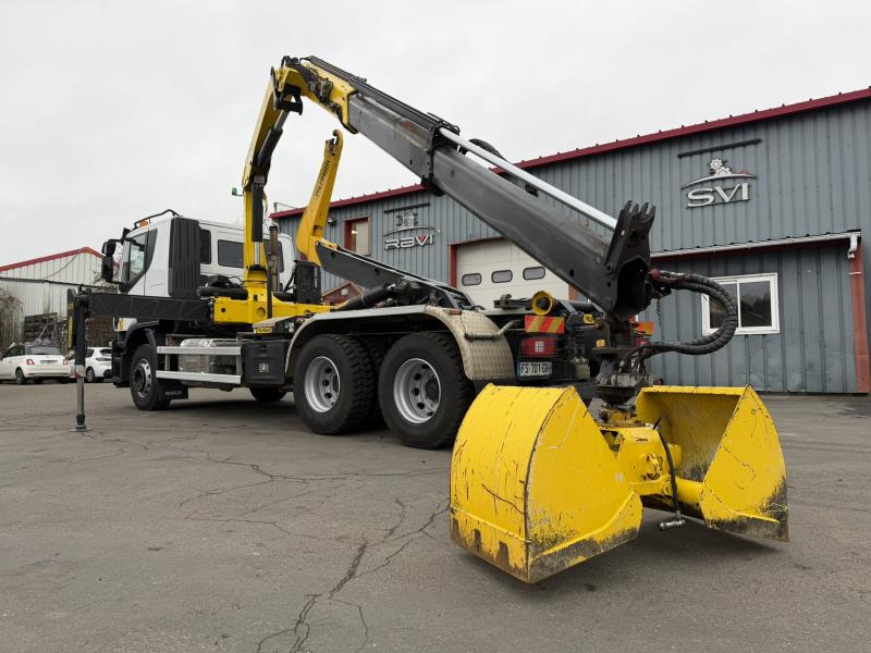 Camión Iveco Trakker