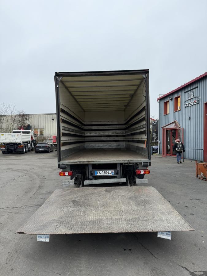 Camión Mercedes Atego 1224 NL