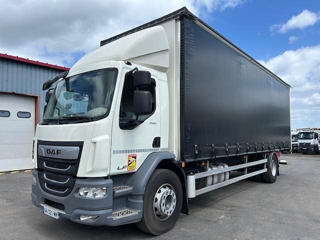 Camion DAF LF