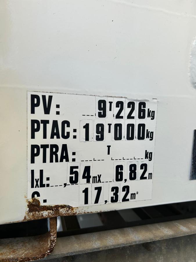 Camión Volvo FE 320