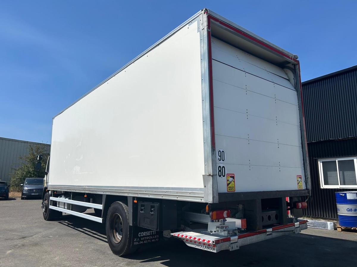 Camion DAF LF