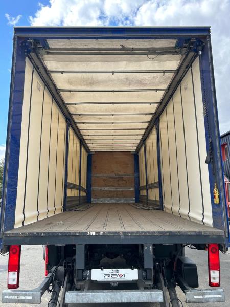 Camion Renault Gamme T