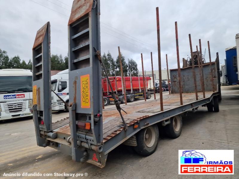 Photo Goldhofer 3 eixo com fueiros para T. Madeira  image 11/11