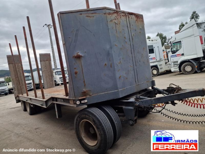 Photo Goldhofer 3 eixo com fueiros para T. Madeira  image 9/11