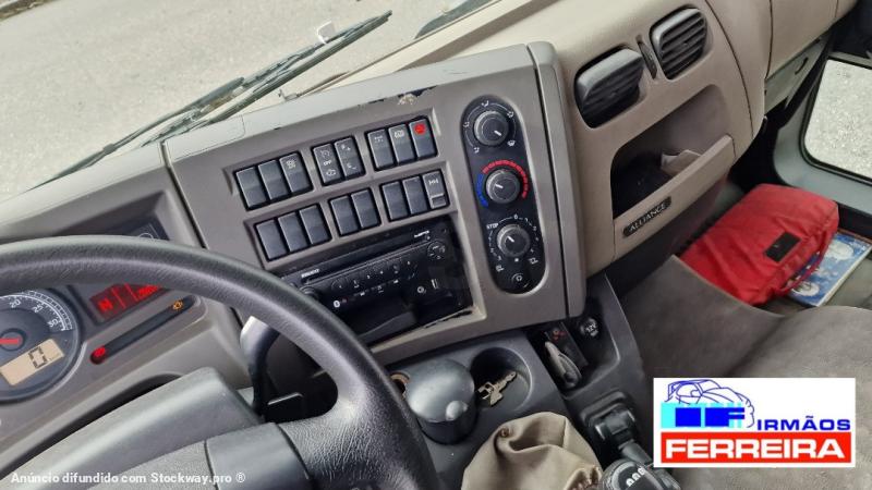 Photo Renault Midlum 220 image 10/12