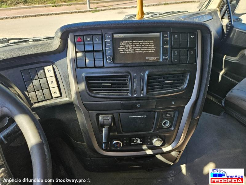 Photo Iveco Stralis 460 Hi-Way image 15/16