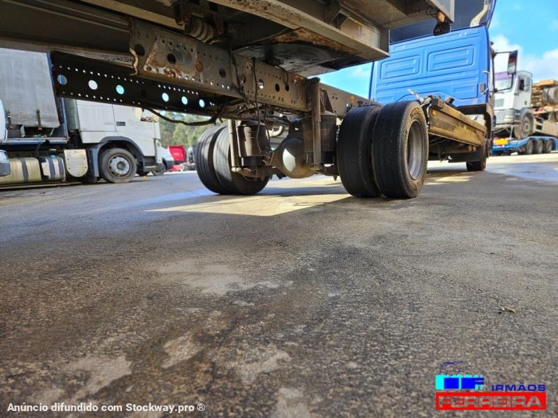 Photo Mercedes Atego 1324 image 4/11